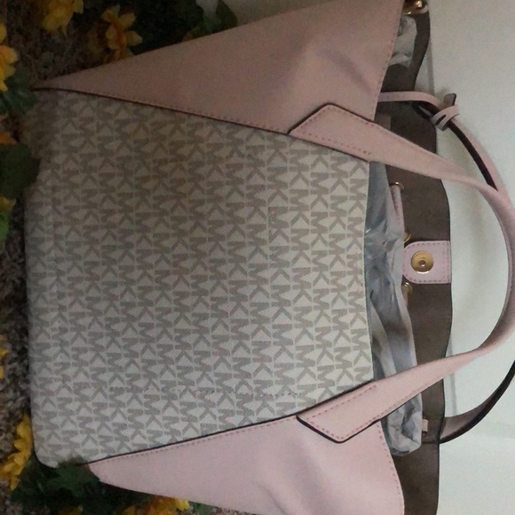 Large two toned bucket bag - Picture 3 of 9